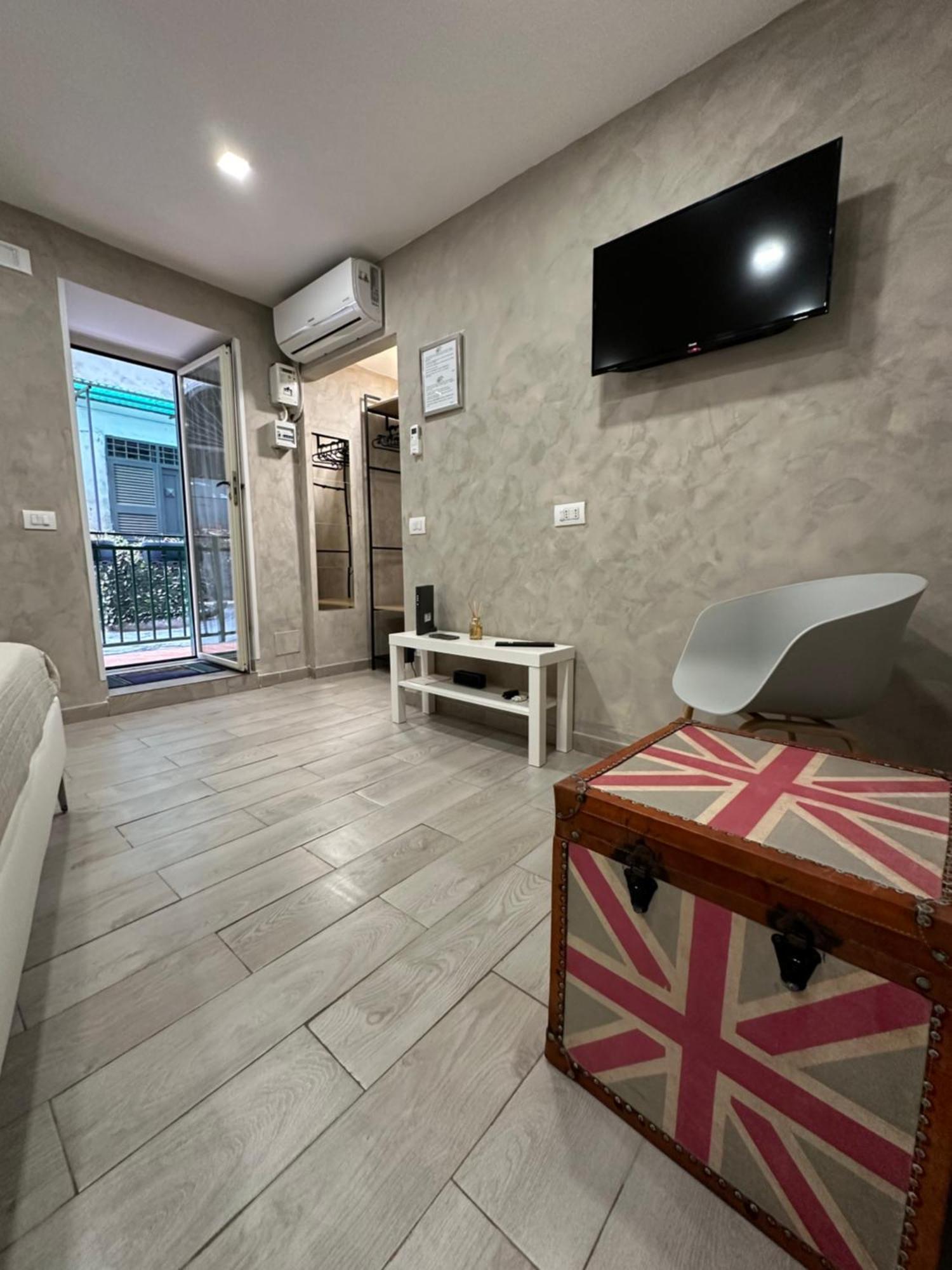 נאפולי Carlotta'S Home 18 מראה חיצוני תמונה