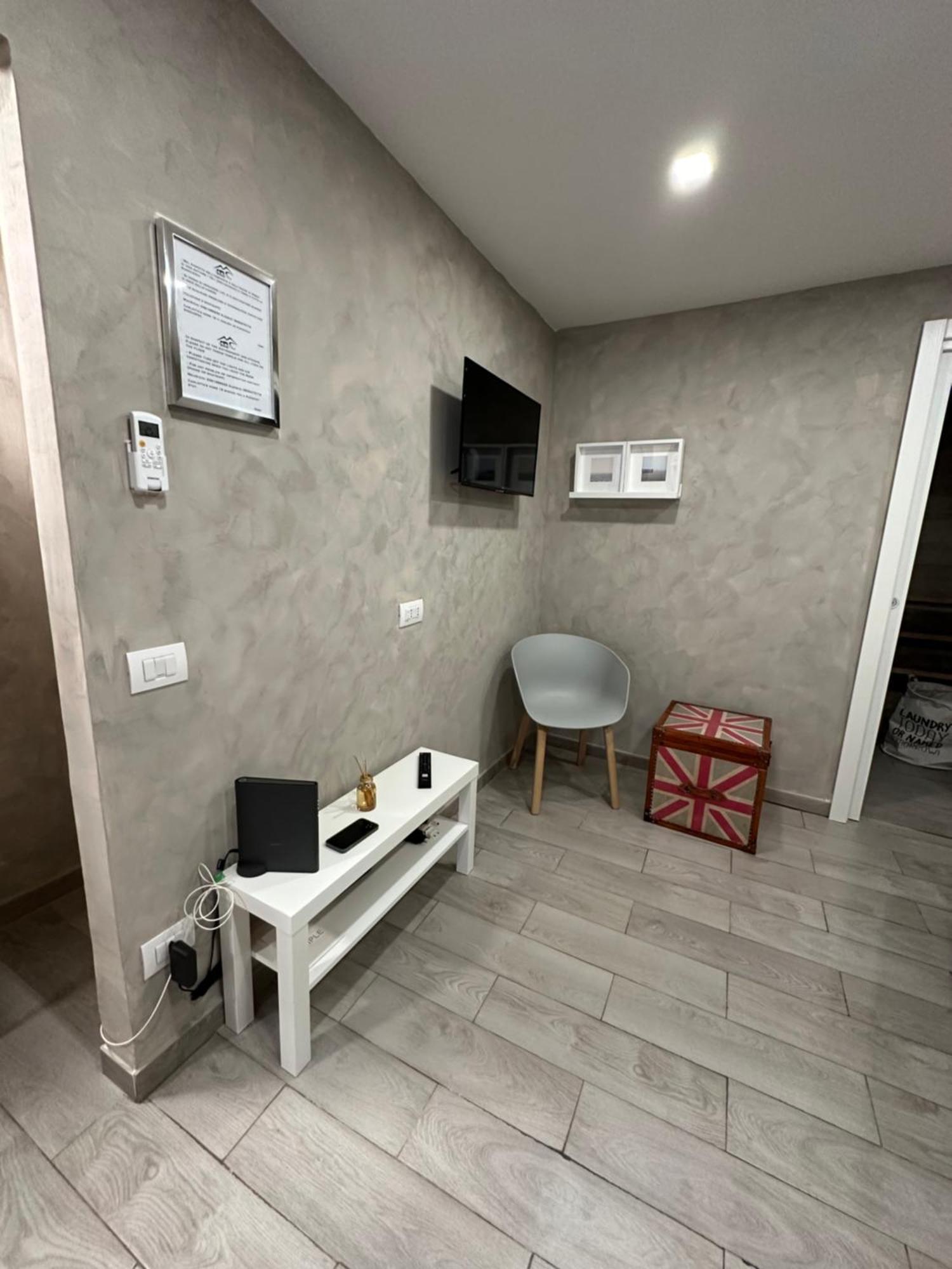 נאפולי Carlotta'S Home 18 מראה חיצוני תמונה